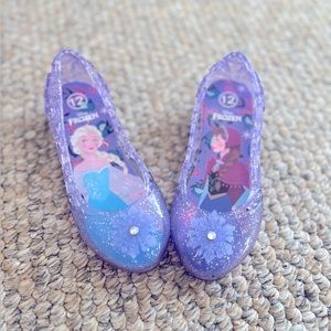 Frozen Light-up Jelly Dress Up Shows